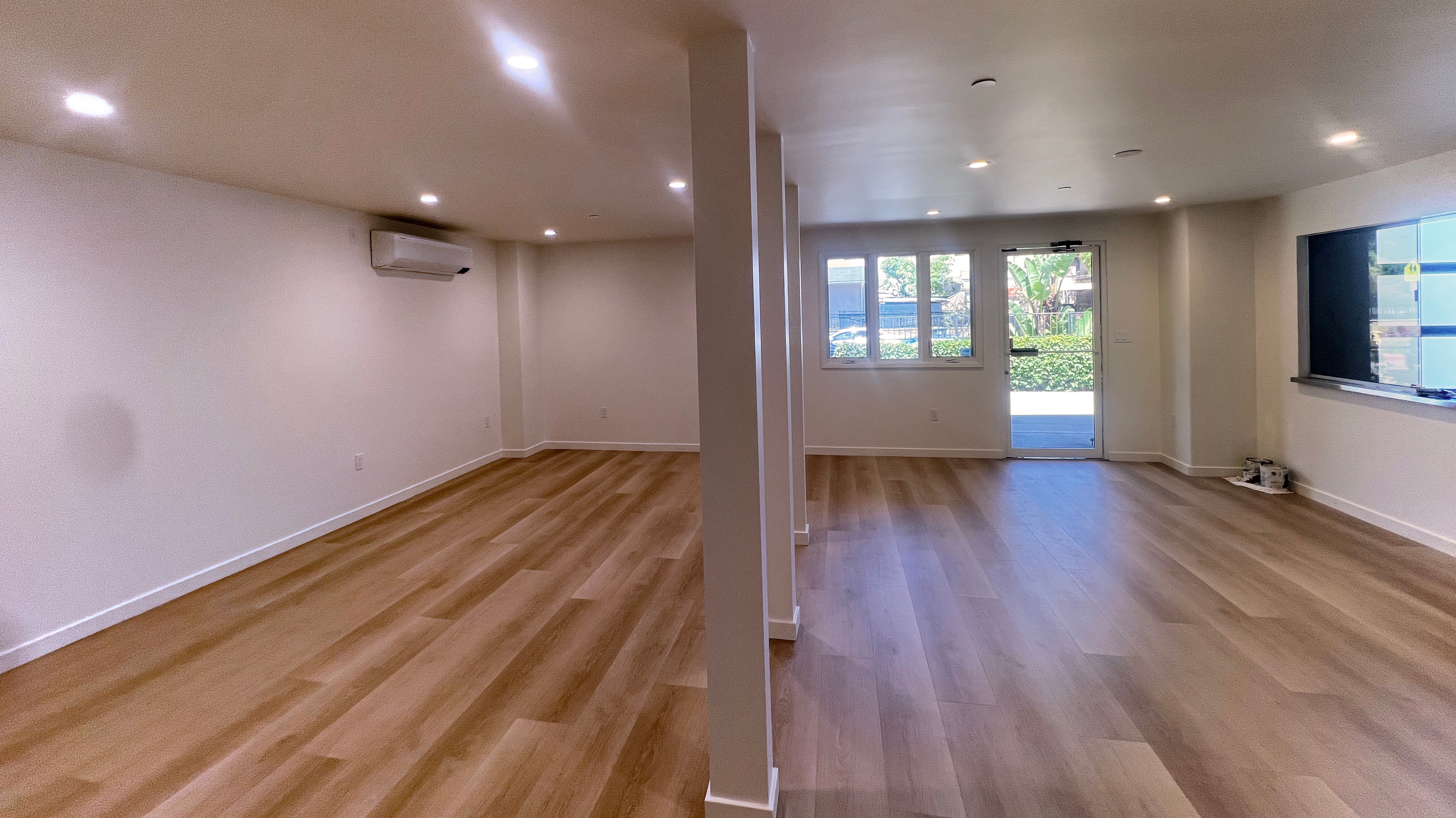 Retail Property for Lease - 810 Bond Ave., Santa Barbara, California, 93103 (8)