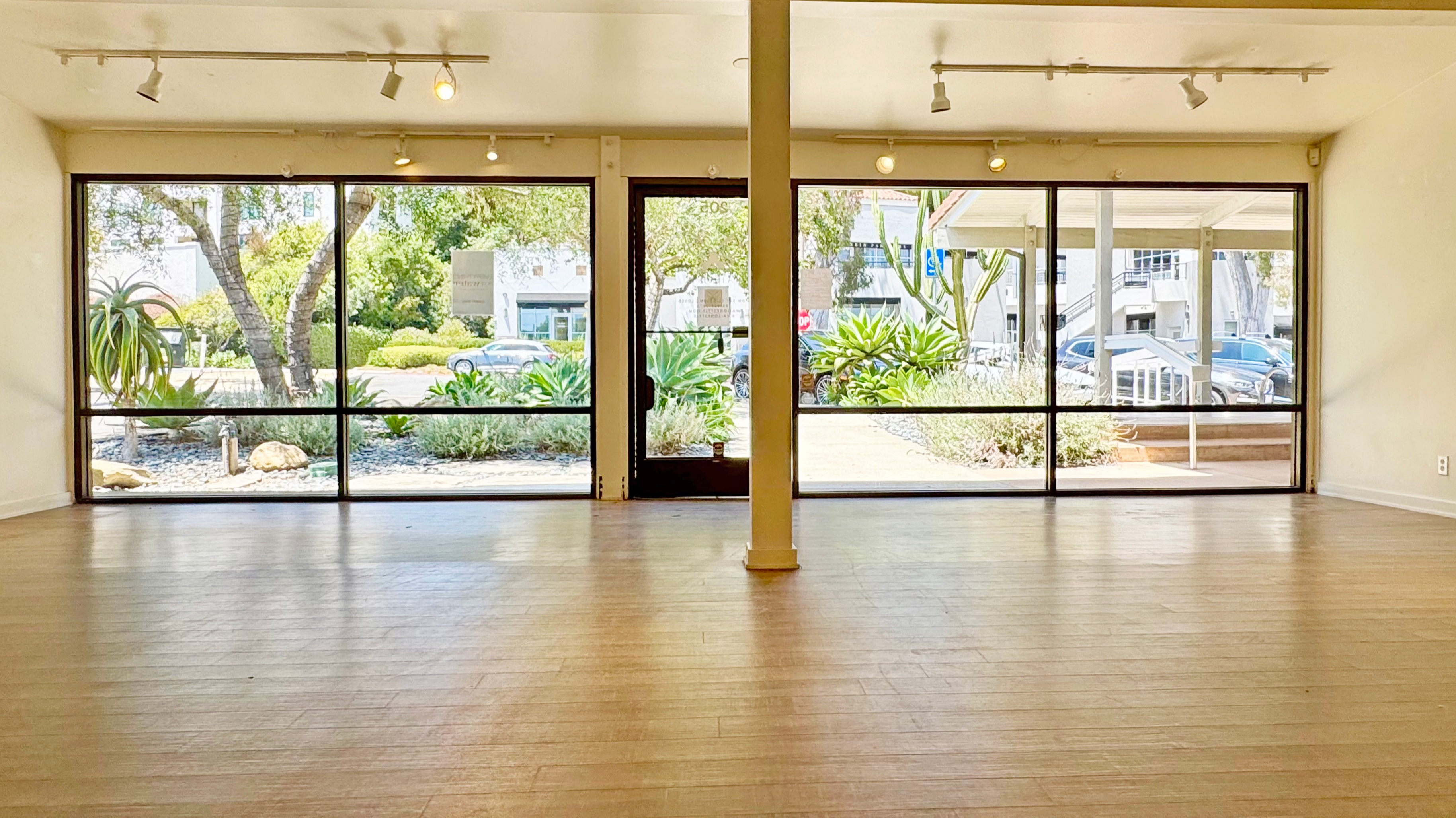 Office Property for Rent - 1253 Coast Village Rd., Montecito, California, 93108 (5)