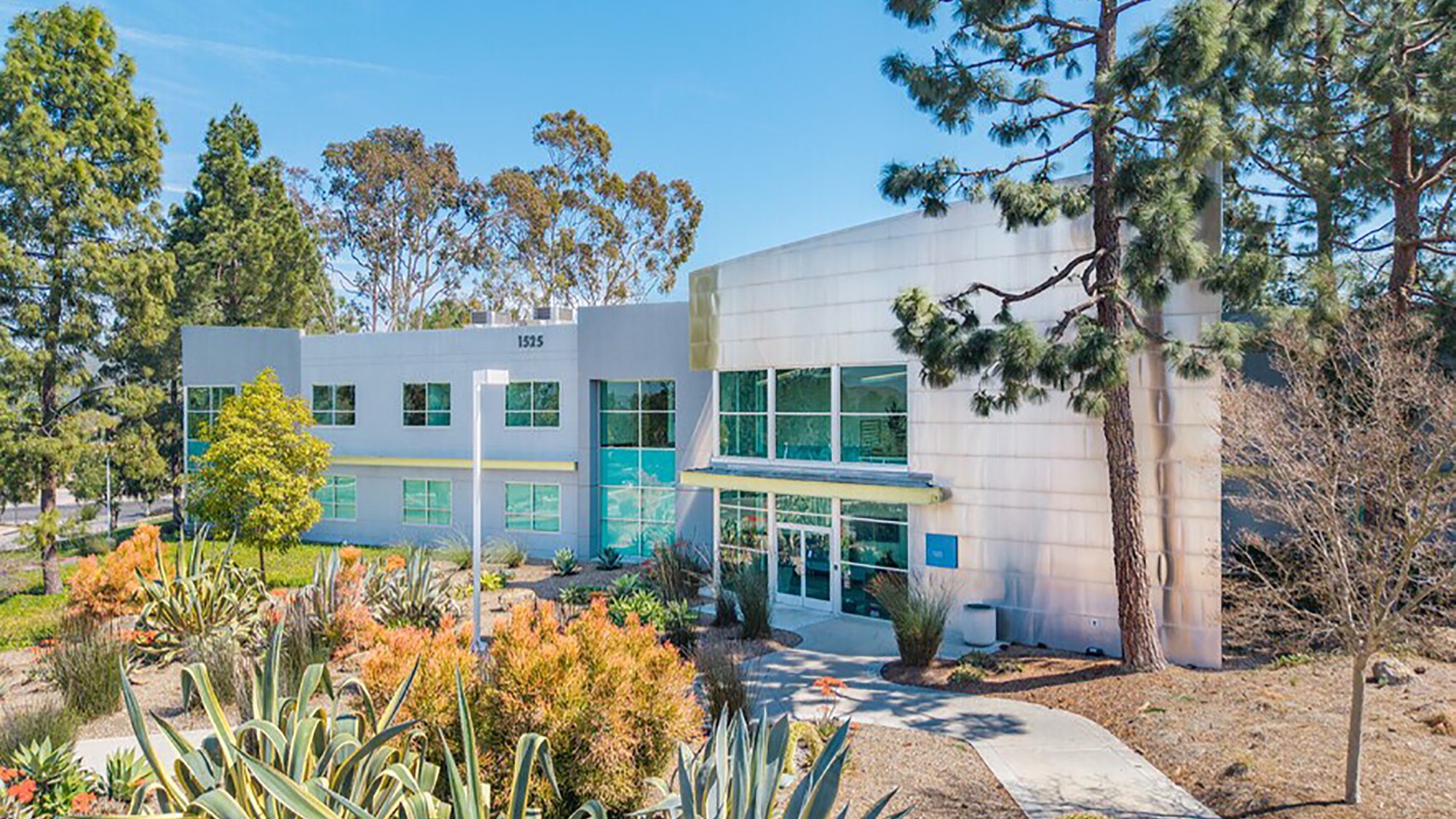 Industrial Space for Lease - 1525 Rancho Conejo Blvd, Thousand Oaks, CA, 91320, Suite 201