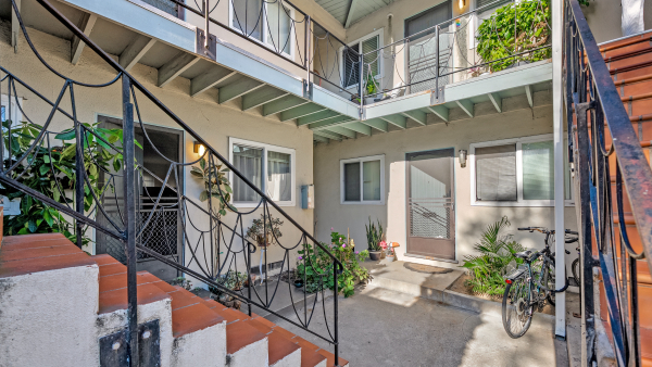 Multifamily Property for Sale - 333 E. Carrillo St., Santa Barbara, California, 93101 (9)