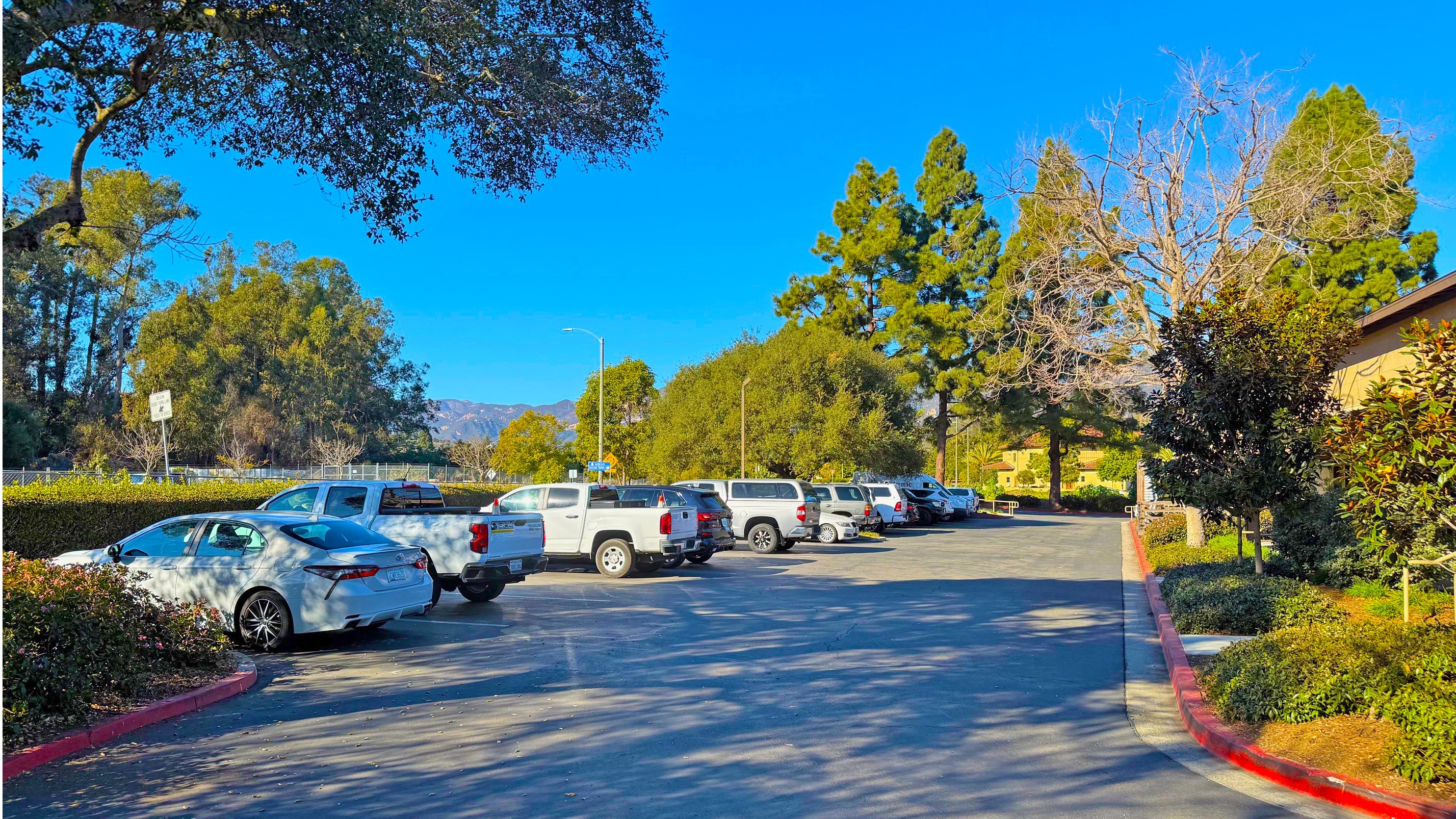 6489 Calle Real, Photo - Slide02 Office Property for Rent - 6489 Calle Real, Goleta, California, 93117 (10)