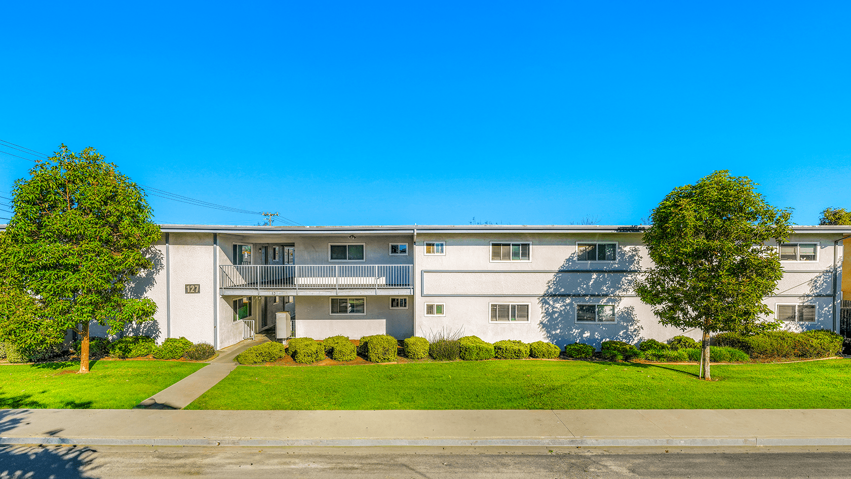 Multifamily Property for Sale - Agnes Apartments, Santa Maria, California, 93458 (4)