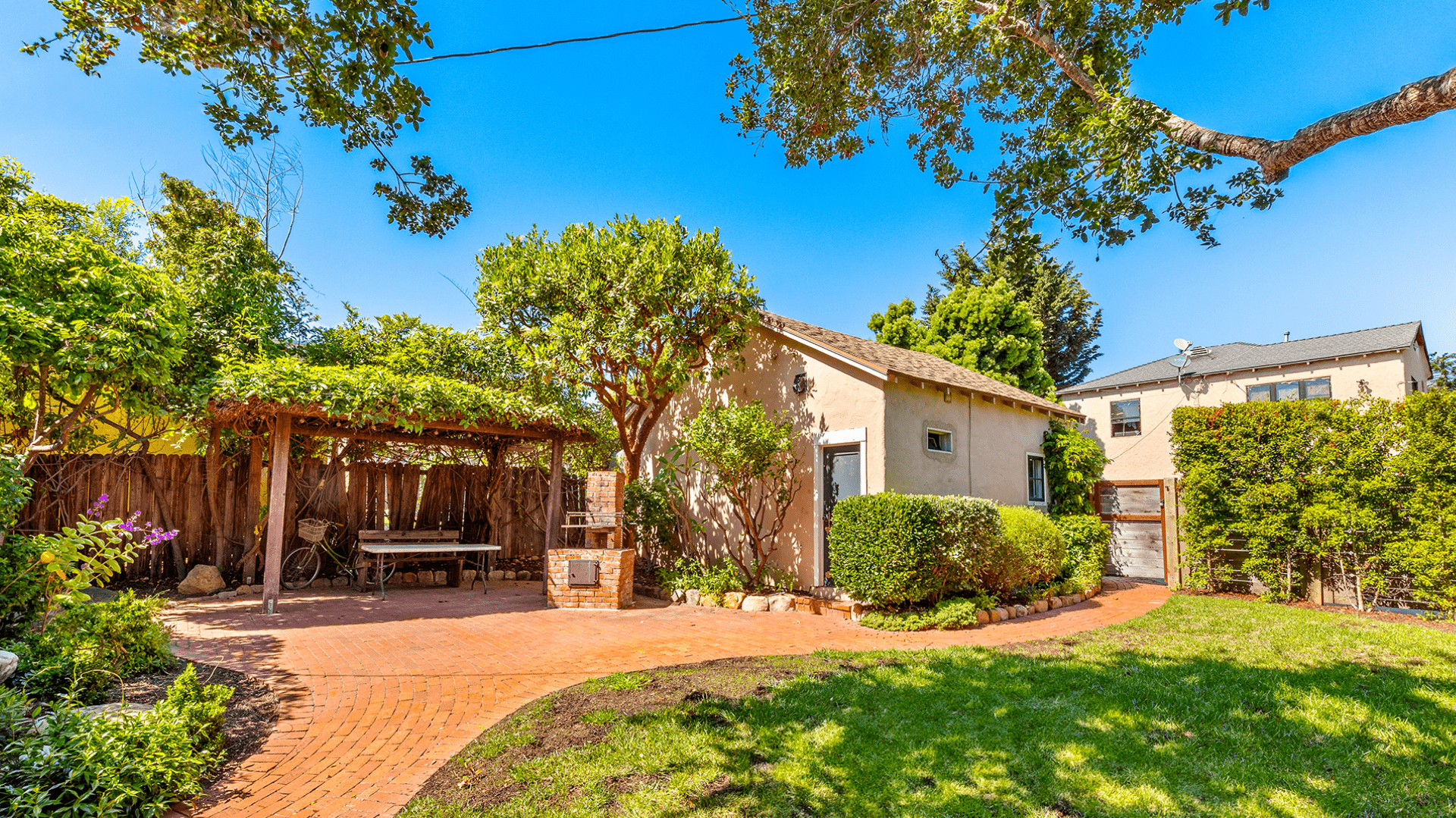 Multifamily Property for Sale - 302 N. Soledad St, Santa Barbara, California, 93103 (9)