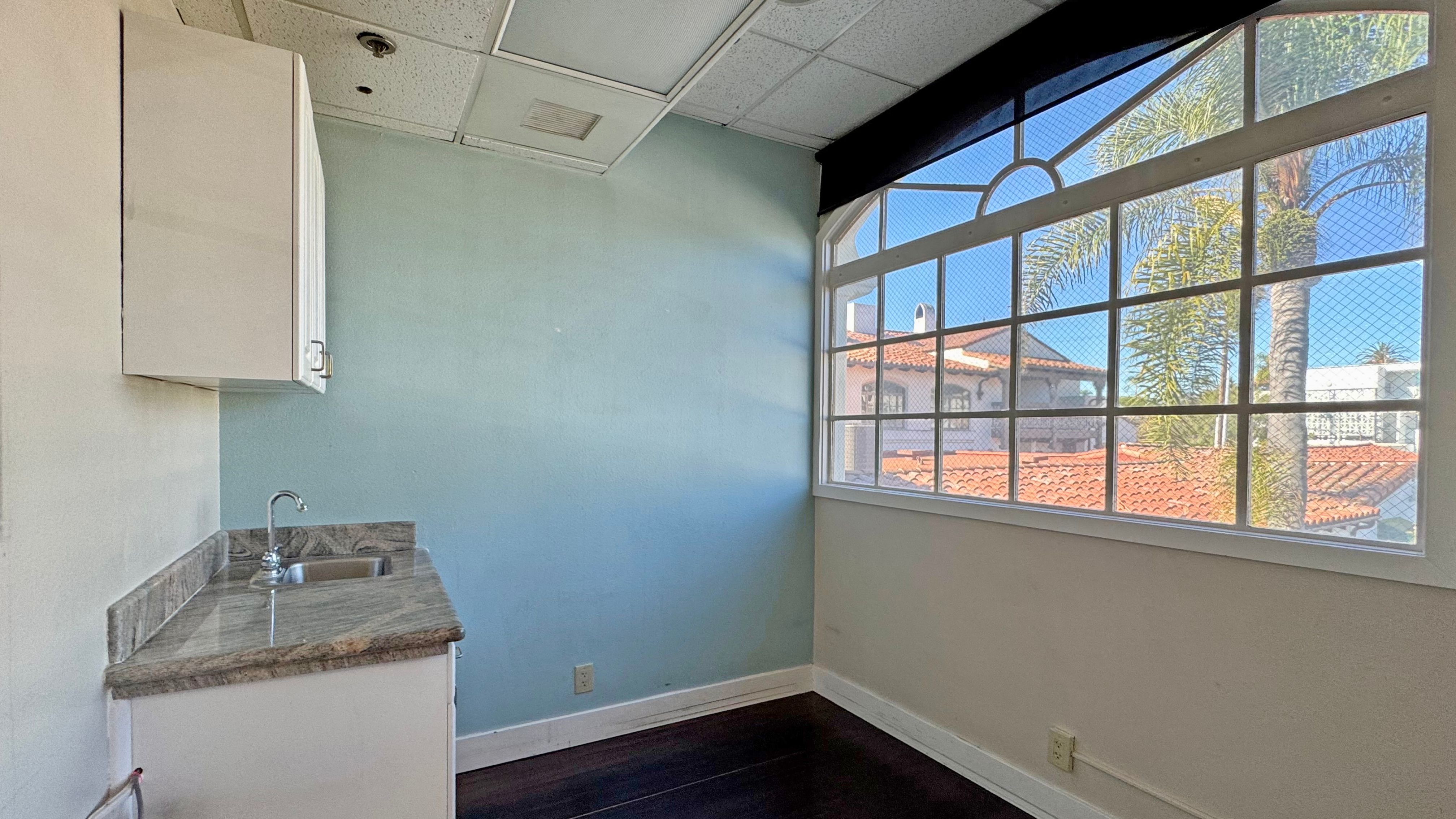 Office Property for Sale - 1525 State St., Santa Barbara, California, 93101 (6)