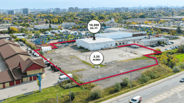 Industrial Space for Lease - 2 Royalcrest Road - Rear, Toronto, ON, M9V 2L5