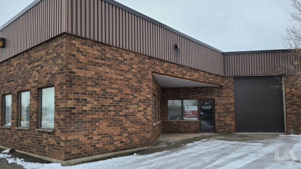 Industrial Space for Lease - 220 Bronte St N - Unit 3, Milton, ON, L9T 2N9