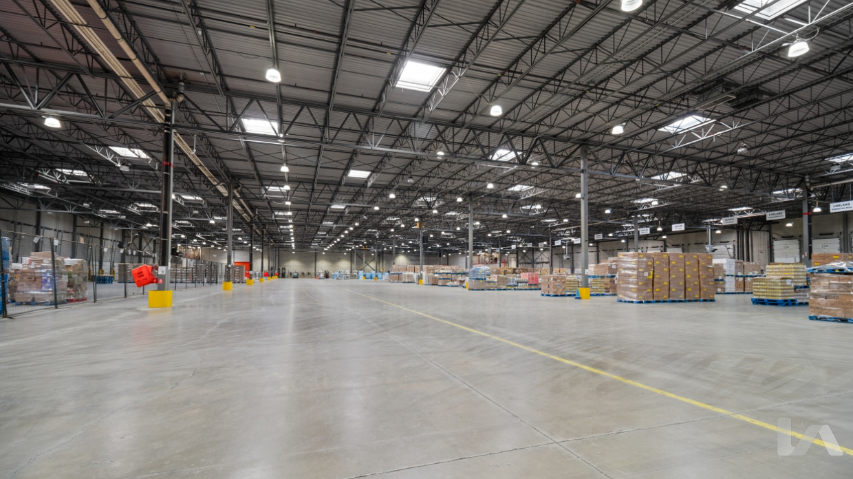 Industrial Property for Lease - 8495 Goreway Drive, Brampton, ON, L6T 5R8 (3)