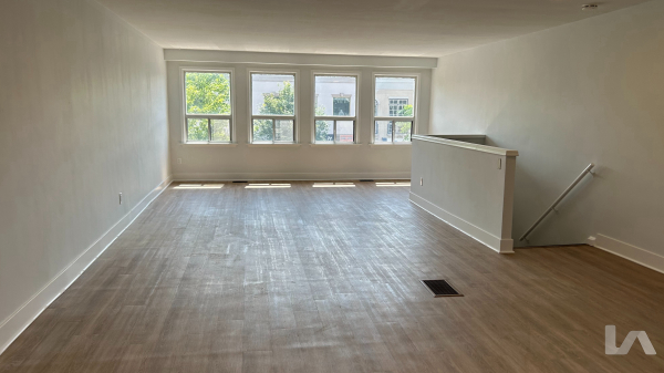 339 Lakeshore Rd E, Interior Building Photo - undefined Office Property for Rent - 339 Lakeshore Rd E, Oakville, L6J 1J4 (3)