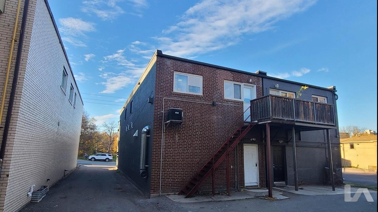 158 Mill Street, Exterior Building Photo - undefined Retail Property for Sale - 158 Mill Street, Milton, ON, L9T 1S2 (2)