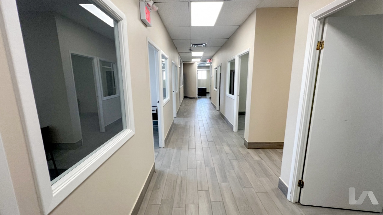 Industrial Property for Lease - 2 Royalcrest Road - Office, Toronto, ON, M9V 2L5 (7)