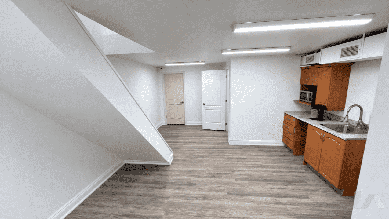 Retail Property for Lease - 944 The Queensway, Toronto, ON, M8Z 1P4 (6)