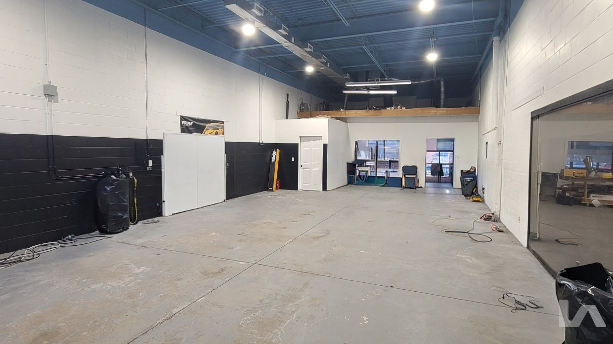 Industrial Property for Lease - 342 Bronte Street South, Milton, ON, L9T 5B6 (3)