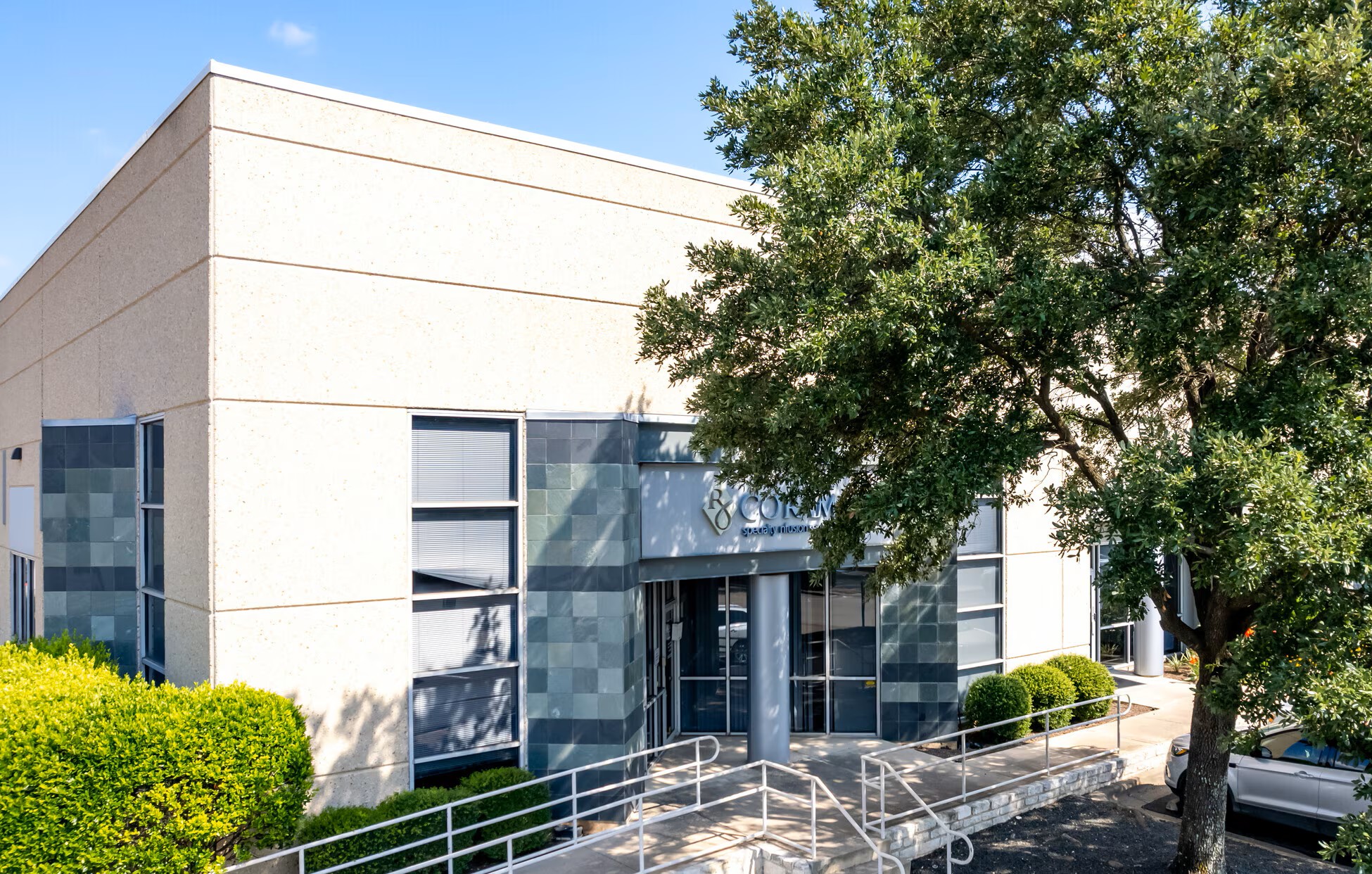 , image/jpeg - 1905A-Kramer-Ln-Austin-TX-Primary-Photo-1-LargeHighDefinition.jpg Industrial Property for Lease - 1905A Kramer Ln, Austin, Texas, 78758-4014 (7)