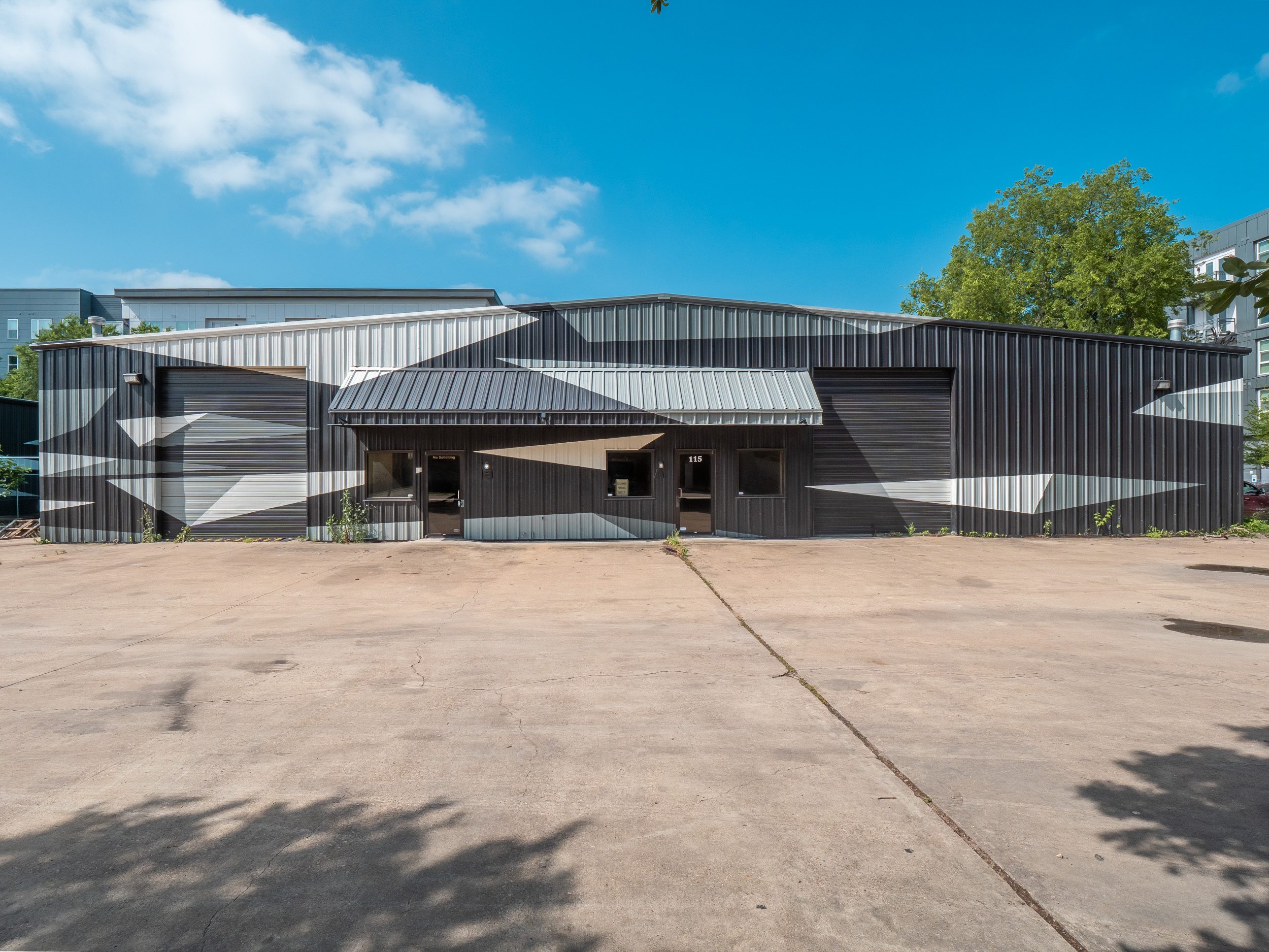 Industrial Space for Lease - 115 E Saint Elmo Rd, Austin, TX, 78745
