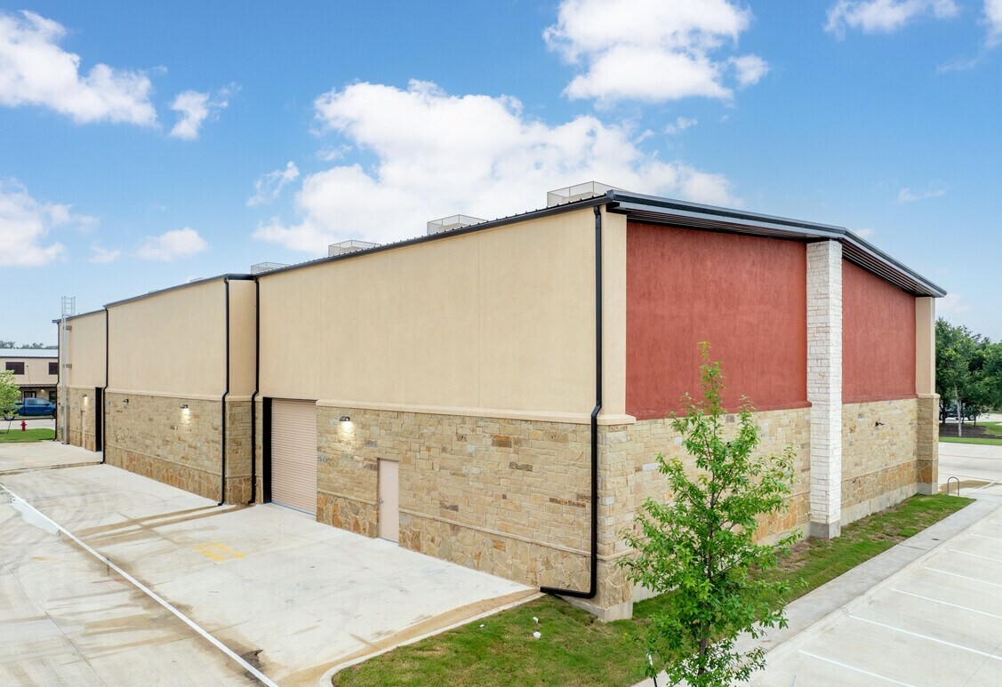 , image/jpeg - attachment (21).jpg Industrial Property for Sale - 720 S Bell Blvd, Cedar Park, Texas, 78613-2891 (5)