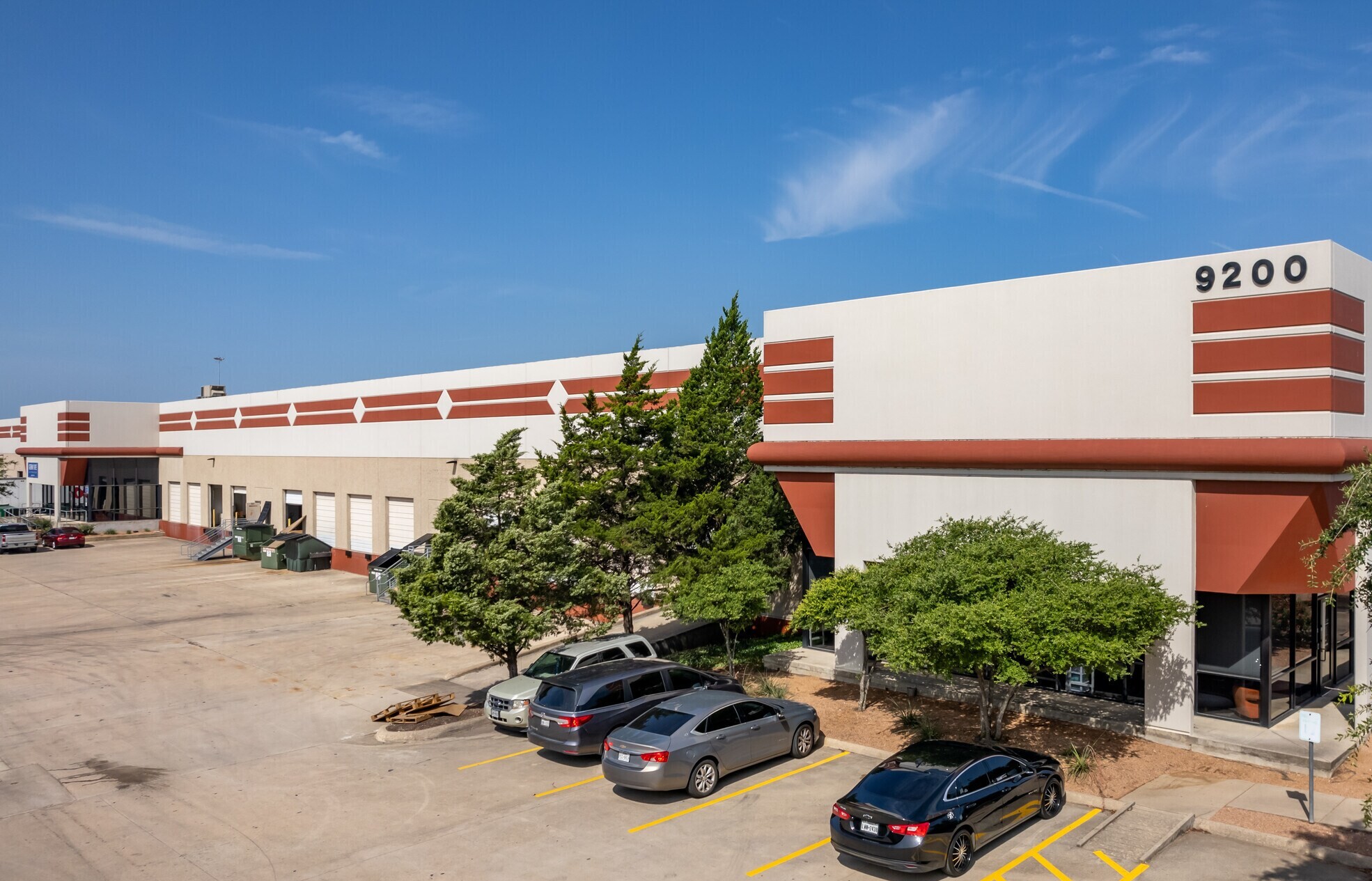 , image/jpeg - 9200-Waterford-Centre-Blvd-Austin-TX-Primary-Photo-2-LargeHighDefinition.jpg Industrial Property for Lease - 9200 Waterford Centre Blvd, Austin, Texas, 78758-7502 (13)