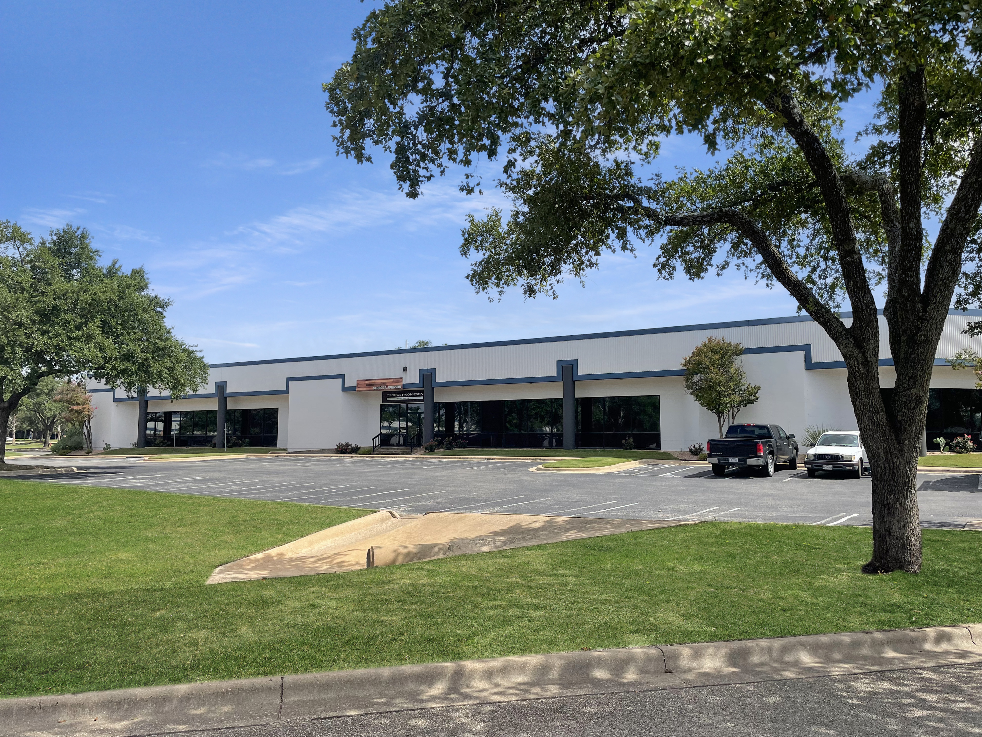 , image/jpeg - Braker G Photo 5.jpg Flex Property for Lease - 11109 Metric Blvd, Austin, Texas, 78758-4019 (4)