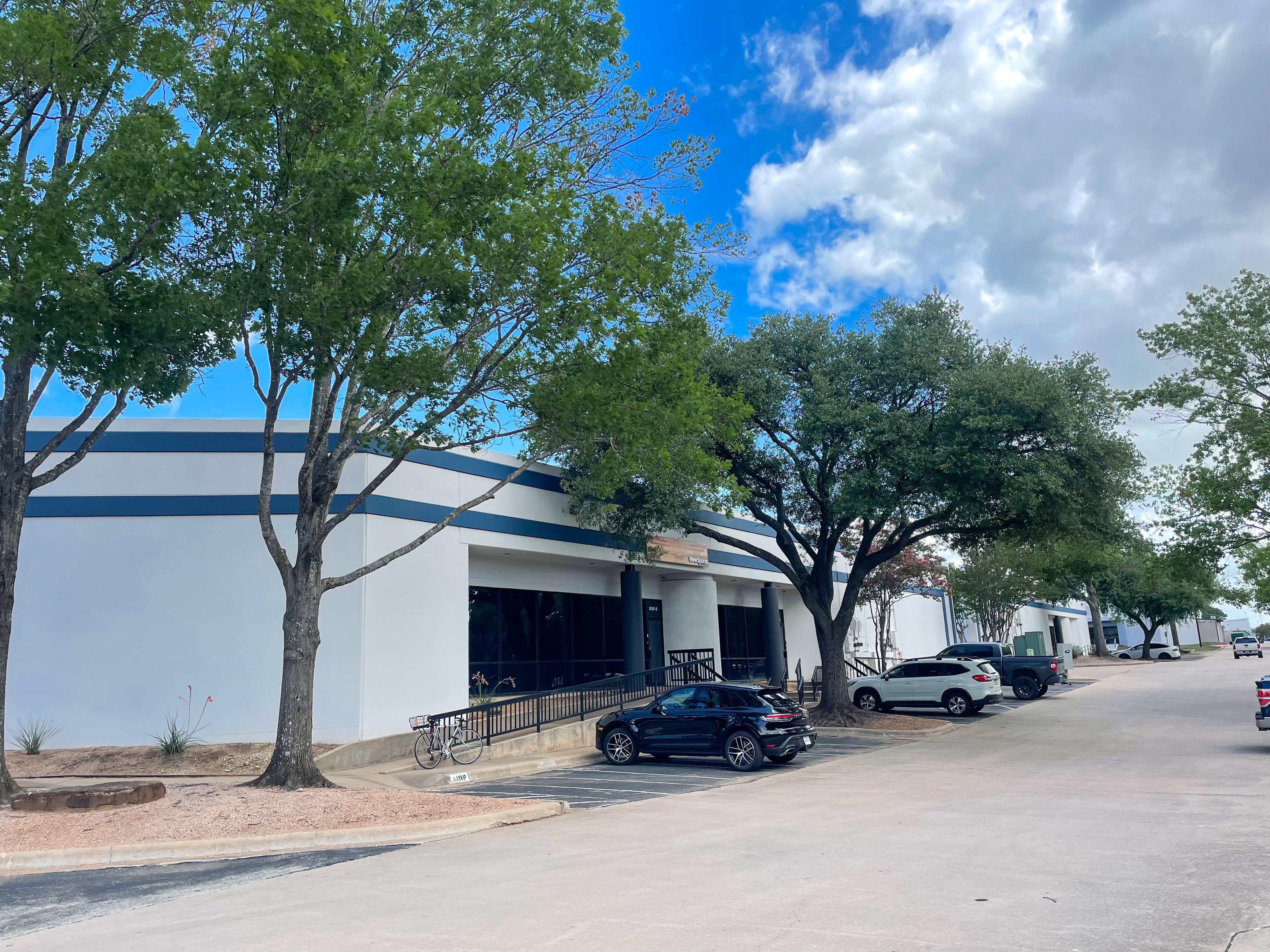 Industrial Property for Lease - 1826 Kramer Ln, Austin, Texas, 78758-4277 (3)