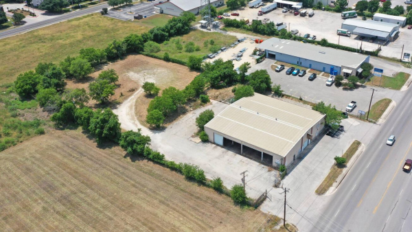 Industrial Space for Lease - 290 Wonder World Dr, San Marcos, TX, 78666