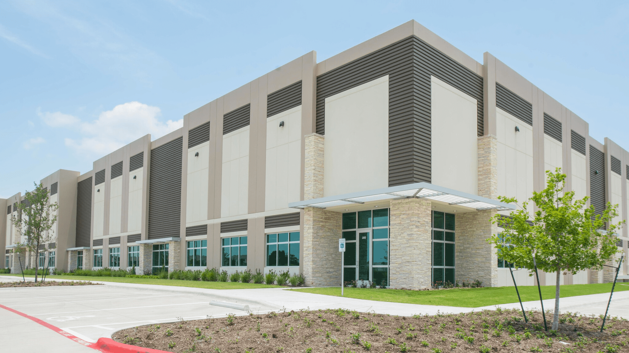 Industrial Property for Lease - 900 E Old Settlers Blvd, Round Rock, Texas, 78664 (2)