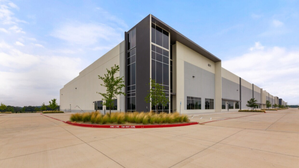 Industrial Space for Lease - 4805 N Interstate 35, Georgetown, TX, 78633