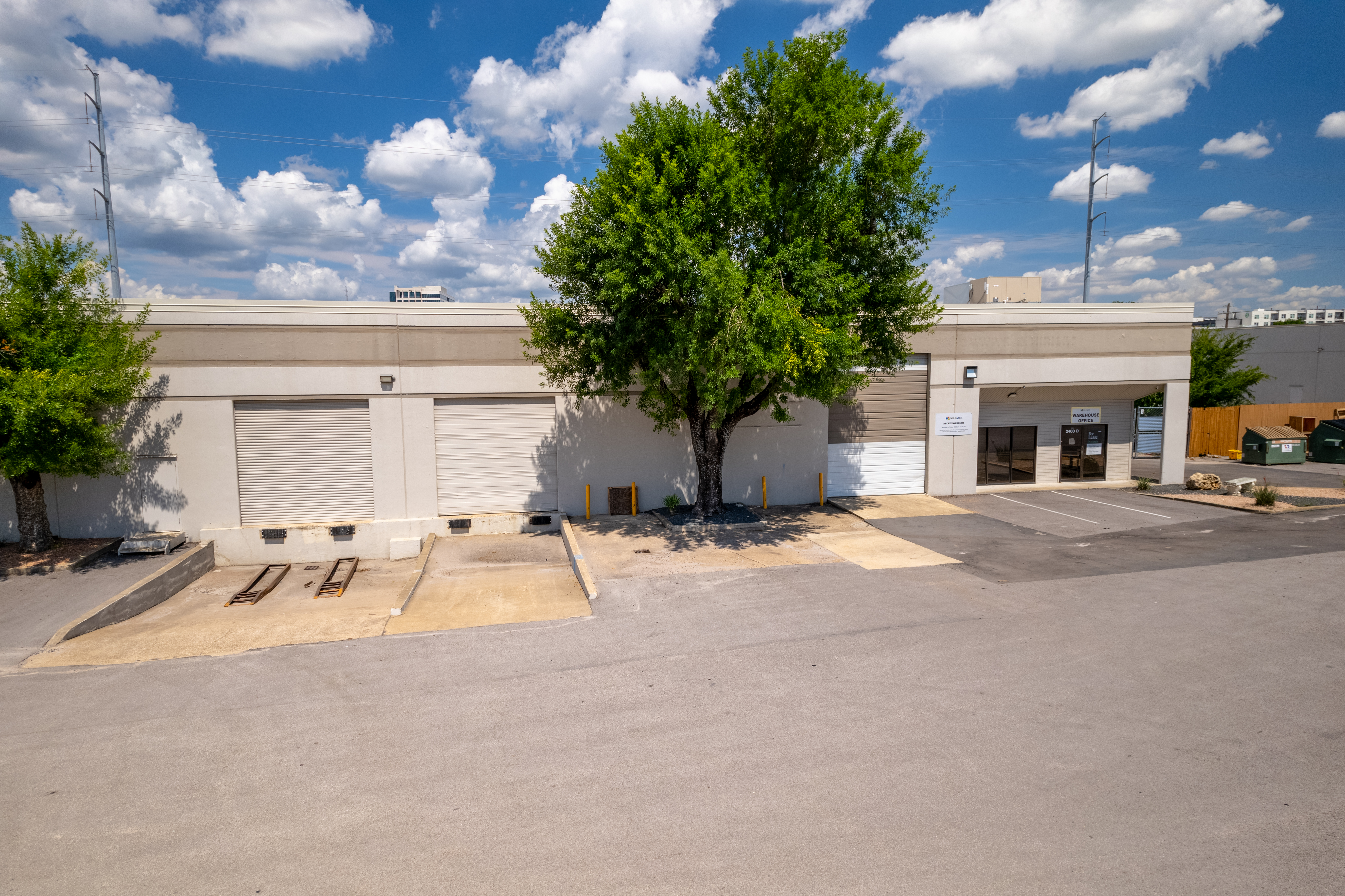 , image/jpeg - BuildingPhoto (2).jpg Industrial Property for Lease - 2400 W Braker Ln, Austin, Texas, 78758-4561 (4)