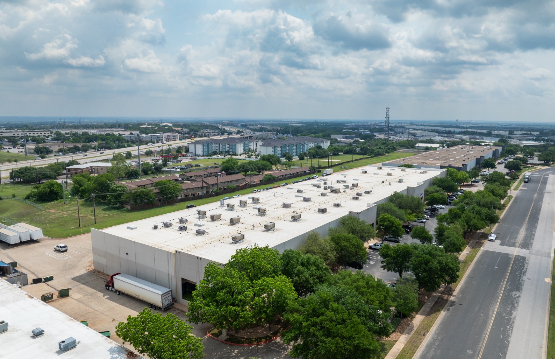 Industrial Property for Lease - 5810 Trade Center Dr, Austin, Texas, 78744-1368 (3)