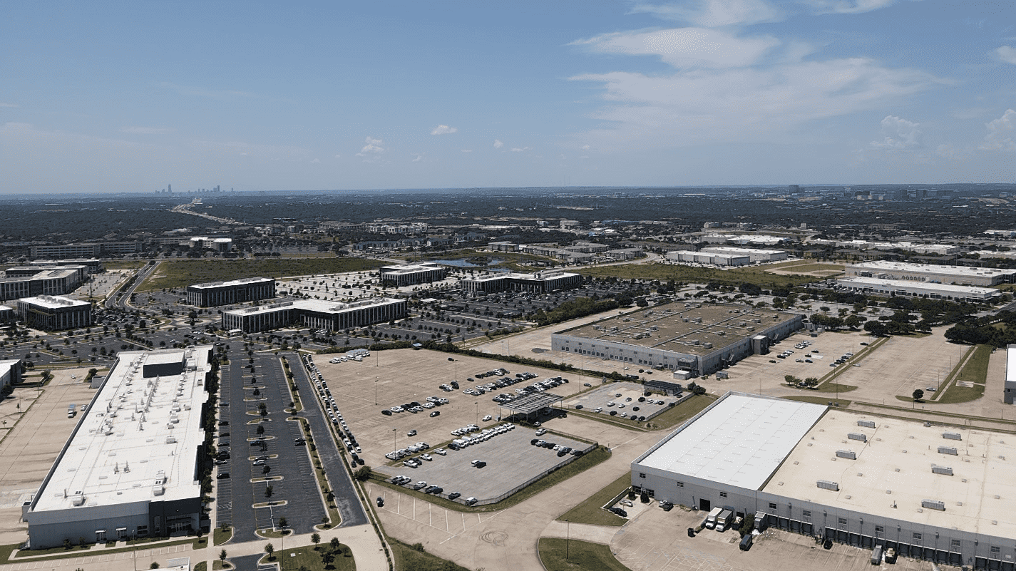 Land for Lease - 201 - 301 W Howard Ln, Northeast Travis, Texas, 78753 (2)