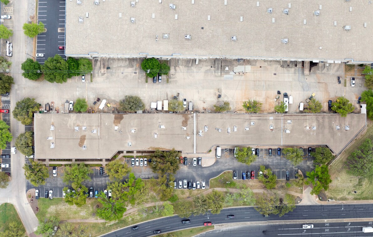 Industrial Property for Lease - 2120 W Braker Ln, Austin, Texas, 78758-4068 (5)