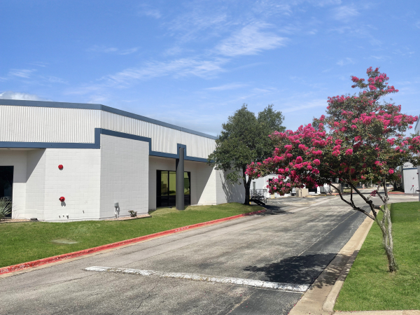 Flex Property for Lease - 1817 Kramer Ln, Austin, Texas, 78758-4260 (3)