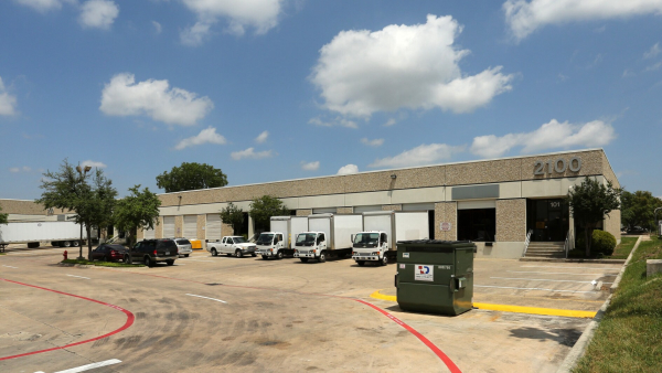 Industrial Space for Lease - 2100 Denton Dr, Austin, TX, 78758-4506, Suite 104