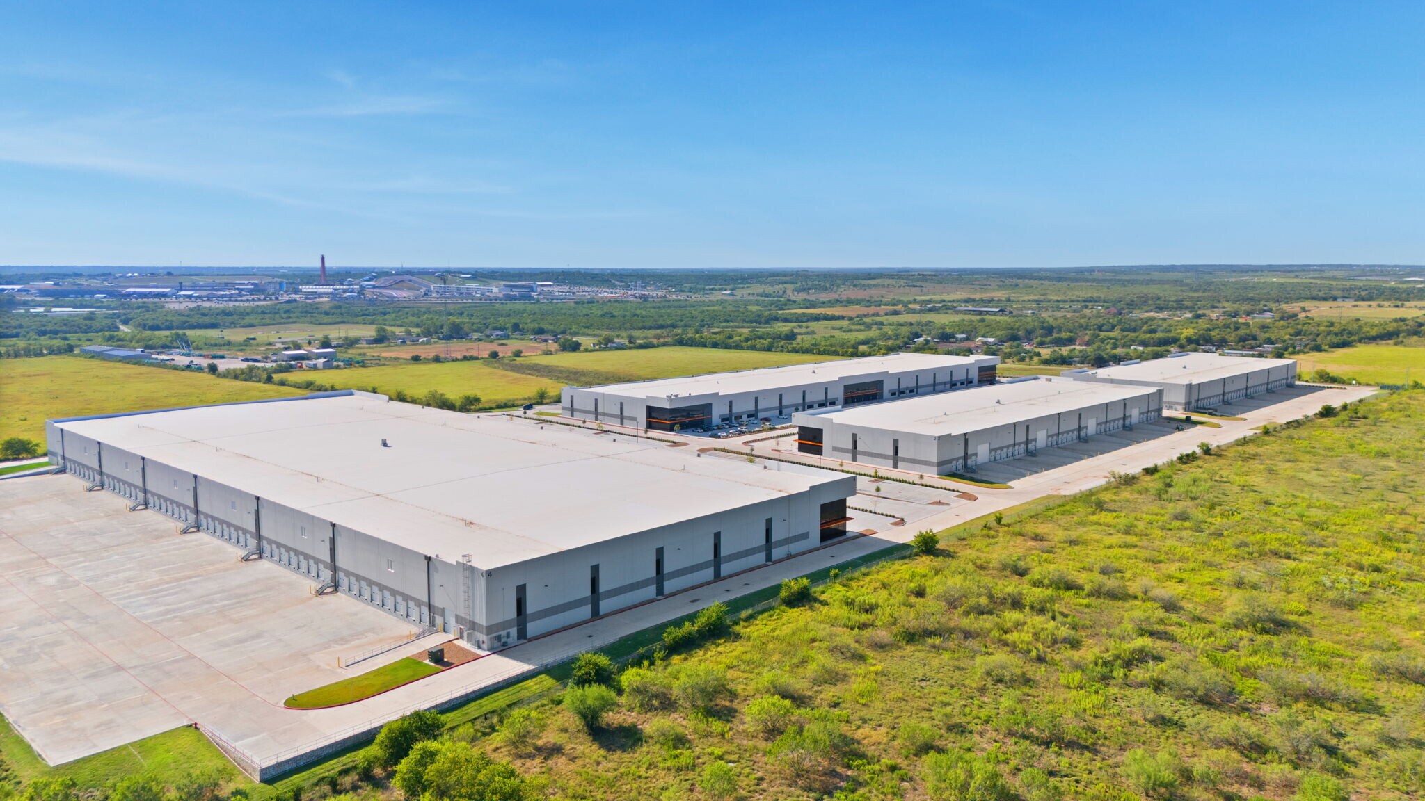 , image/jpeg - 11708-McAngus-Rd-Del-Valle-TX-Building-Photo-22-LargeHighDefinition.jpg Industrial Property for Lease - 11708 McAngus Rd, Del Valle, Texas, 78617 (4)