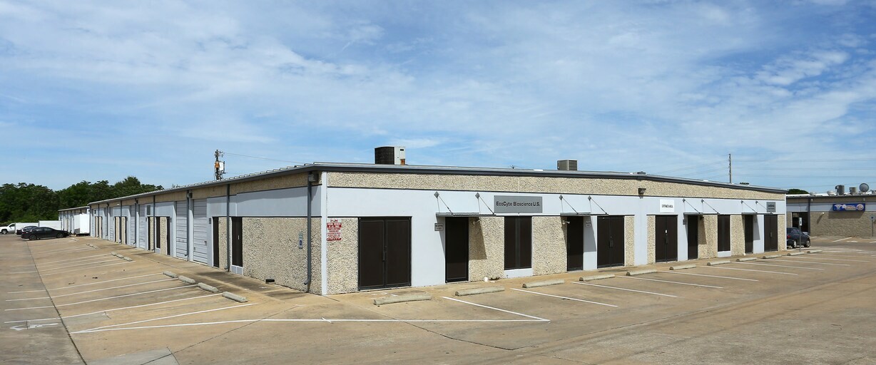 Industrial Space for Lease - 5214 Burleson Rd, BLDG 1, Austin, TX, 78744-1200, Suite 101, 102, 116, 117