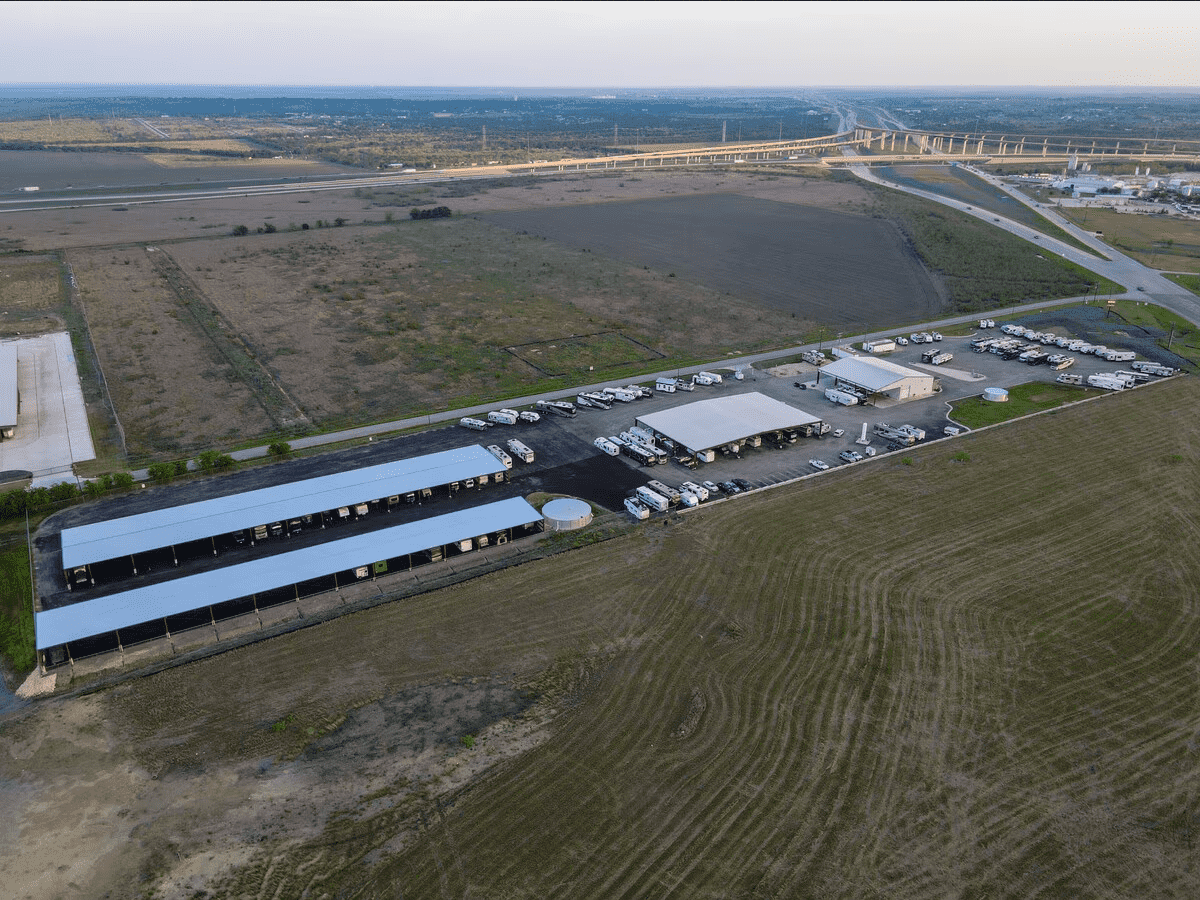 , image/png - Screenshot 2023-06-07 at 13-28-24 image.jpg (AVIF Image 1200 × 900 pixels).png Industrial Property for Lease or Sale - 10777 Us Highway 183 S, Austin, Texas, 78747 (6)