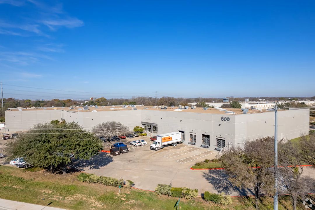 Industrial Property for Lease - 800 Interchange Blvd, Austin, 78721-3657 (4)