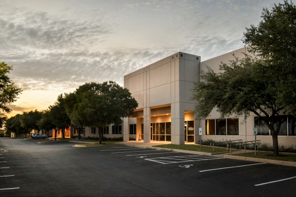 Industrial Space for Lease - 5810 Trade Center Dr, Austin, TX, 78744-1368