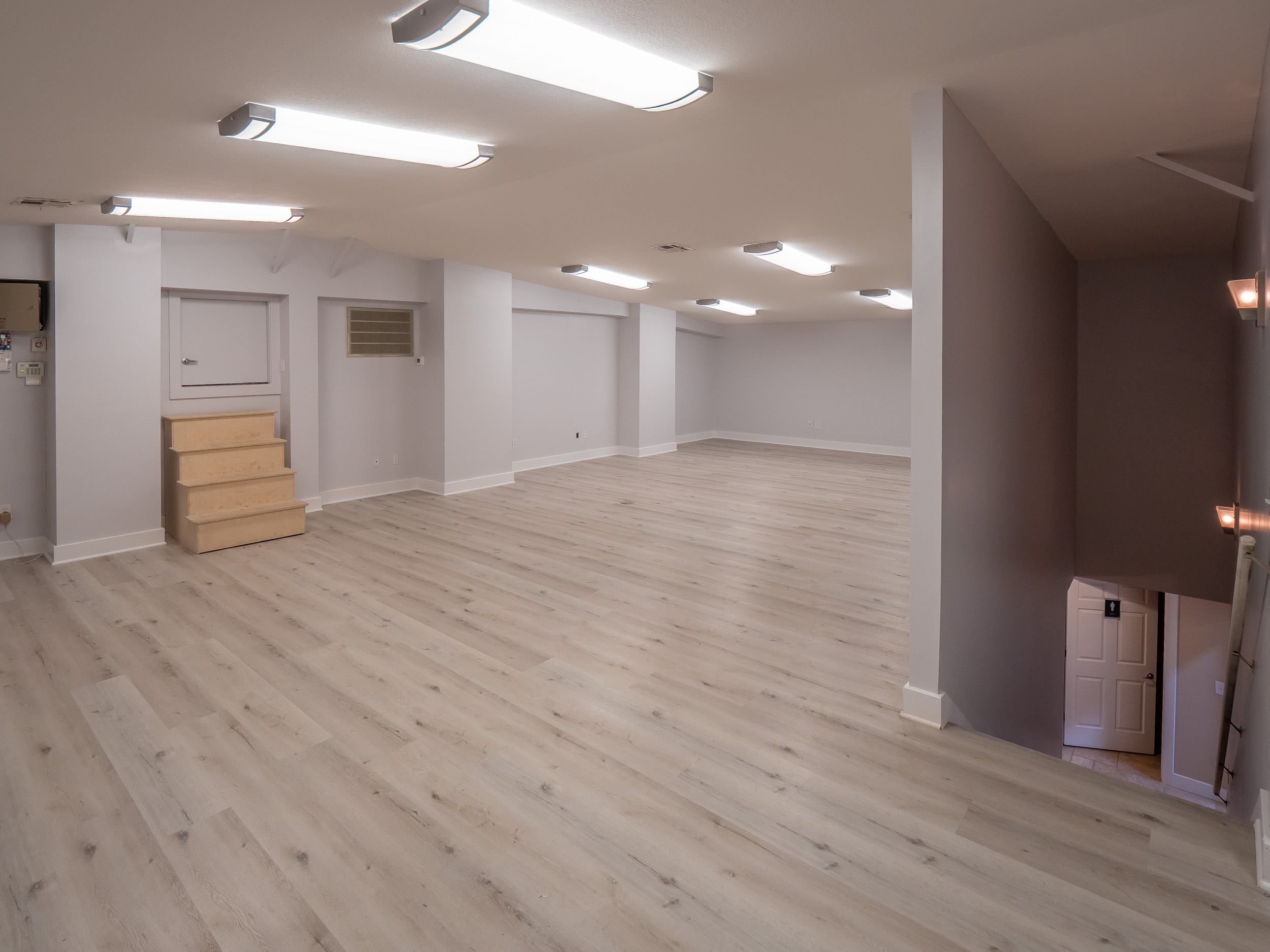 Industrial Property for Lease - 115 E Saint Elmo Rd, Austin, Texas, 78745 (5)