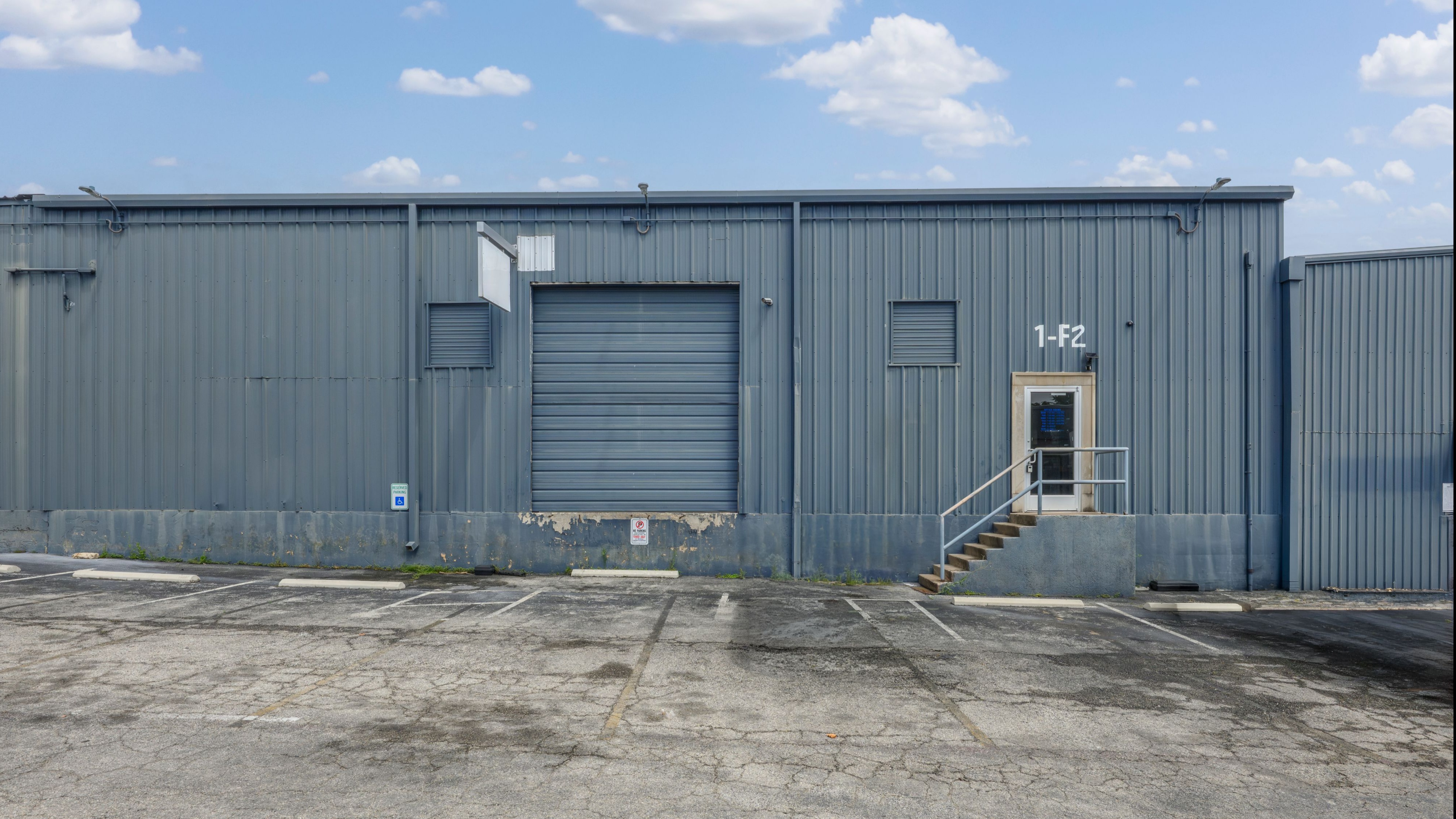 415 E Saint Elmo Rd, Exterior Building Photo - undefined Industrial Property for Lease - 415 E Saint Elmo Rd, Austin, Texas, 78745-1285 (3)