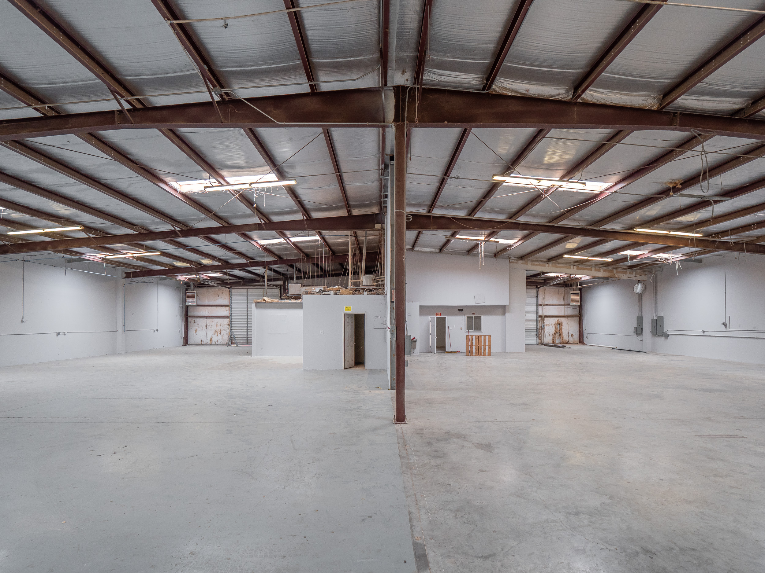 Industrial Property for Lease - 115 E Saint Elmo Rd, Austin, Texas, 78745 (3)