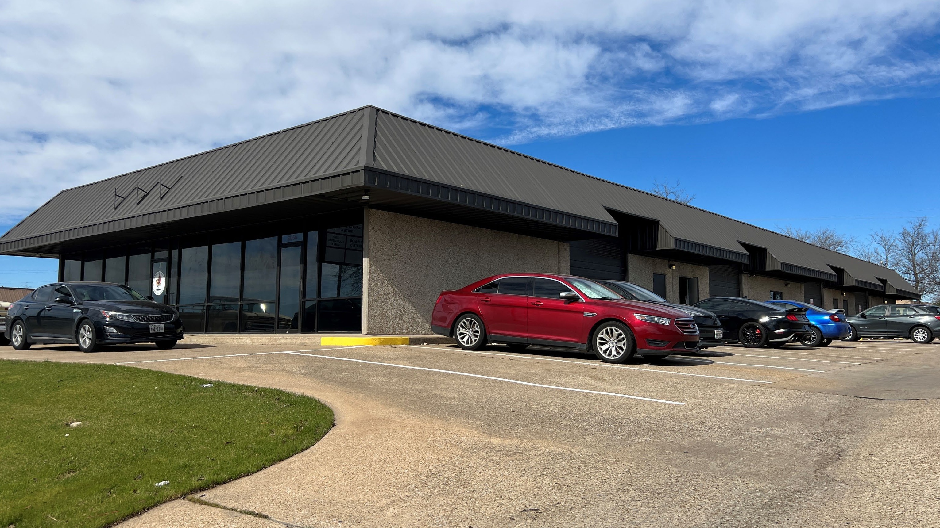 Industrial Property for Lease - 205 Executive Way, DeSoto, Texas, 75115 (1)