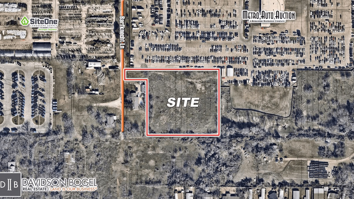 Land for Sale - 527 Barfknecht Ln, Lewvisville, Texas, 75057 (1)