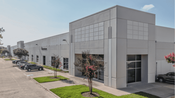 Industrial Space for Lease - 3302 W Miller Rd, Garland, TX, 75041-6171