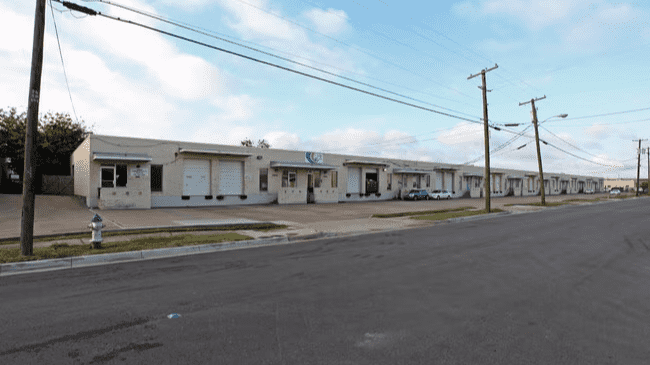 Industrial Property for Lease - 2906-2960 Congressman Ln, Dallas, Texas, 75220 (1)