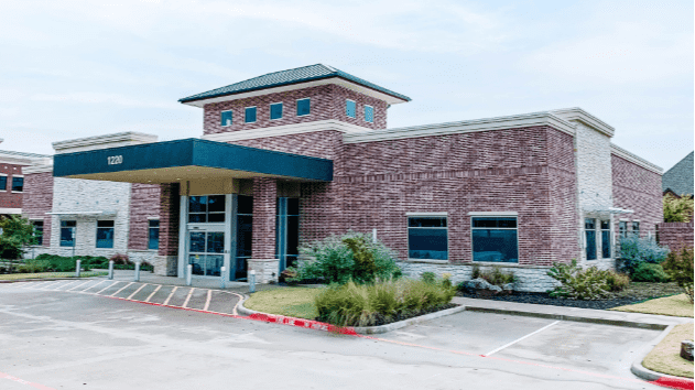 1220 Keller Pky, Exterior Building Photo - undefined Healthcare Property for Sale - 1220 Keller Pky, Keller, Texas, 76248 (1)