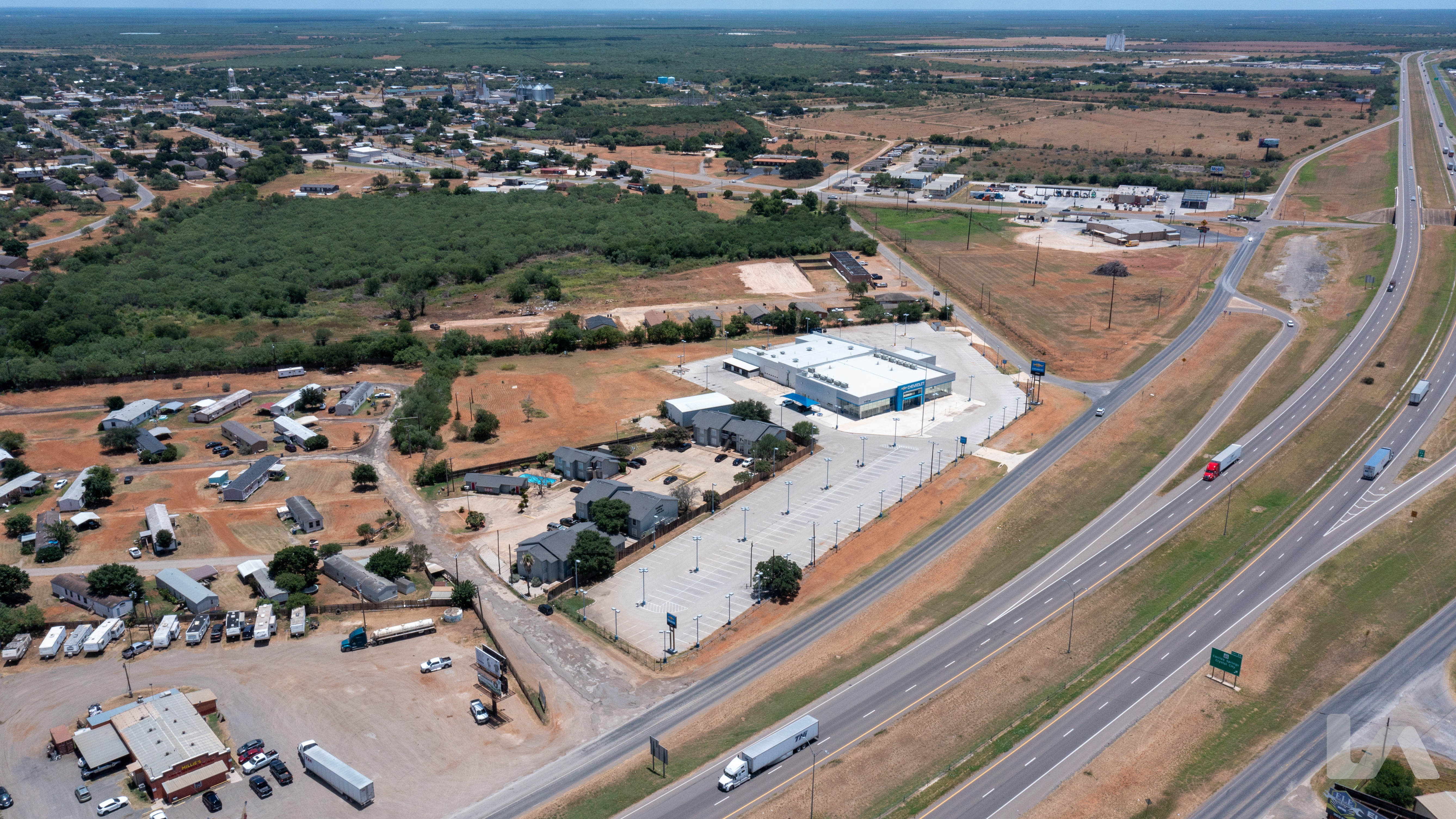 Industrial Property for Sale - 16919 IH 35, Dilley, Texas, 78017 (3)