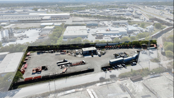 Industrial Space for Lease - 2420 Northeast 35th Street, Fort Worth, TX, 76111