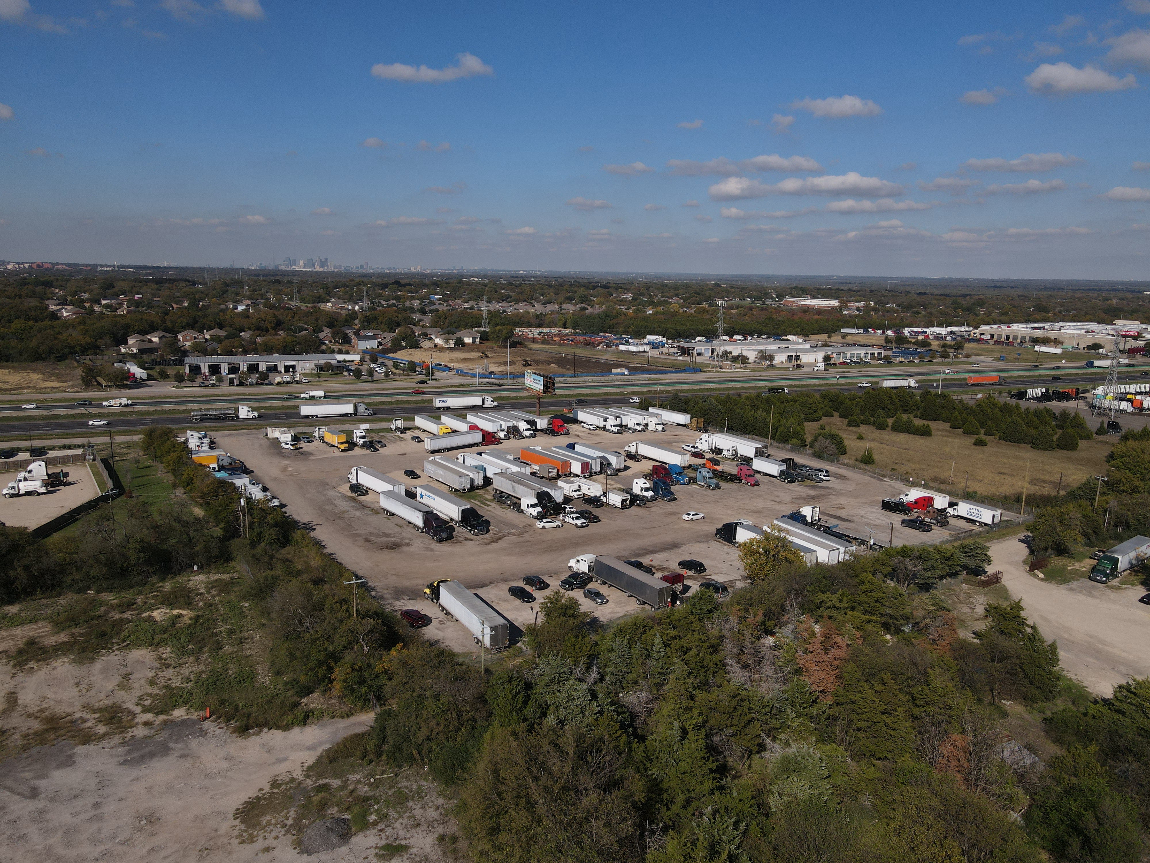 , image/jpeg - dji_fly_20231114_134410_293_1699992092088_photo.jpg Land for Lease or Sale - 34954 Lyndon B Johnson Fwy, Dallas, Texas, 75241 (1)