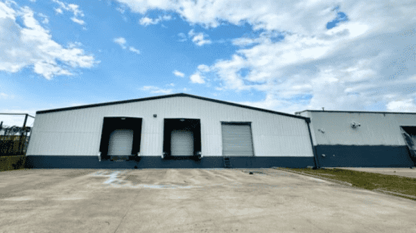 Industrial Space for Lease - 1611 Hinton St, Dallas, TX, 75235