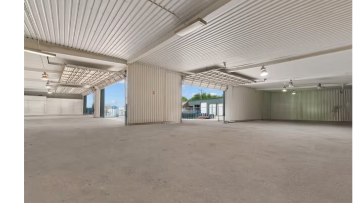 Industrial Property for Sale - 308 Thomas Place, Everman, Texas, 76140 (2)
