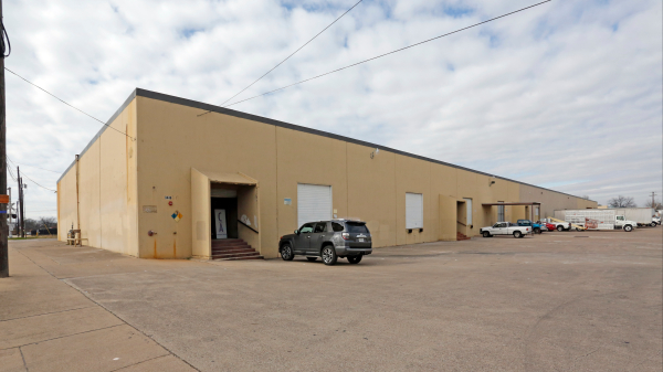 Industrial Space for Lease - 3408 May St, Fort Worth, TX, 76110, Suite 3408